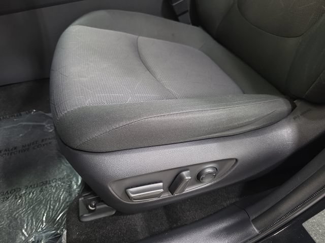 Used 2019 Toyota RAV4 XLE w/ Convenience Package AWD/4WD image 29