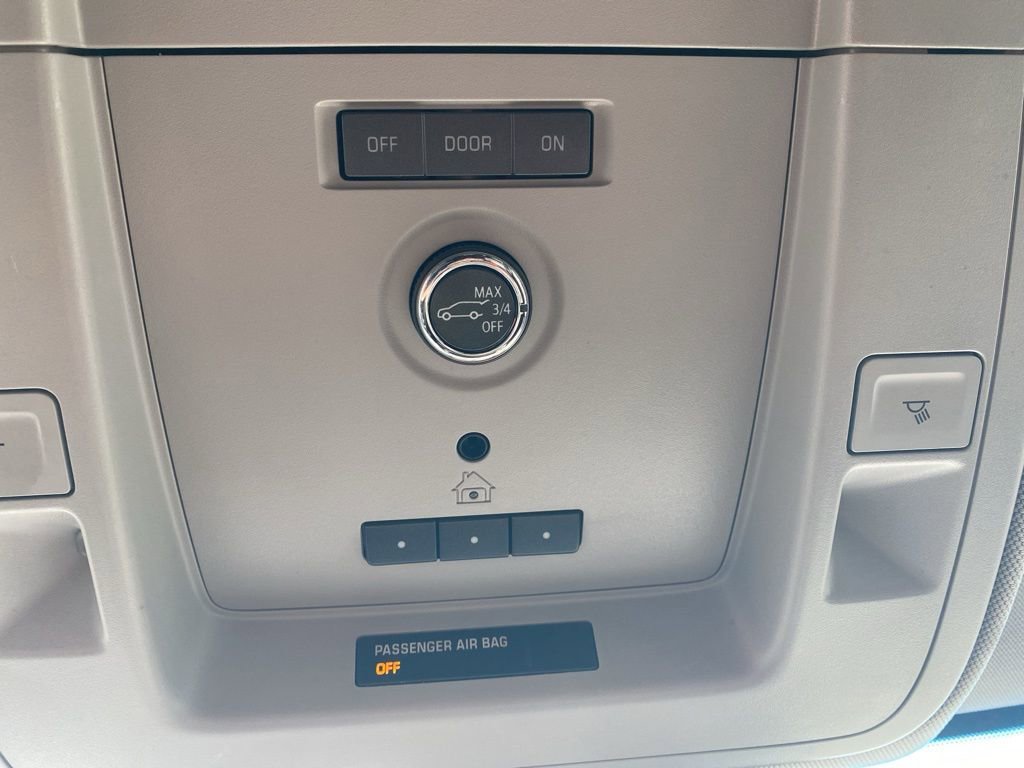 Used 2019 Chevrolet Tahoe LT RWD image 28