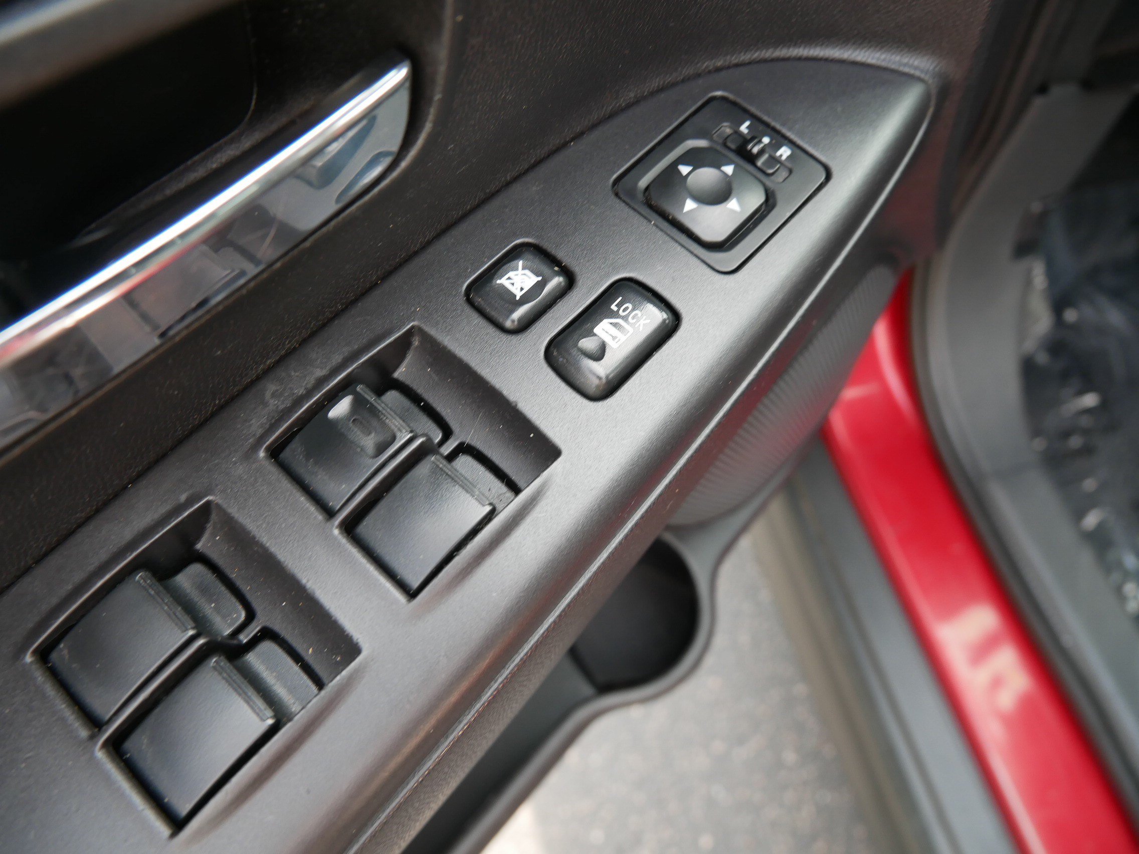 Used 2015 Mitsubishi Outlander Sport SE AWD/4WD image 19