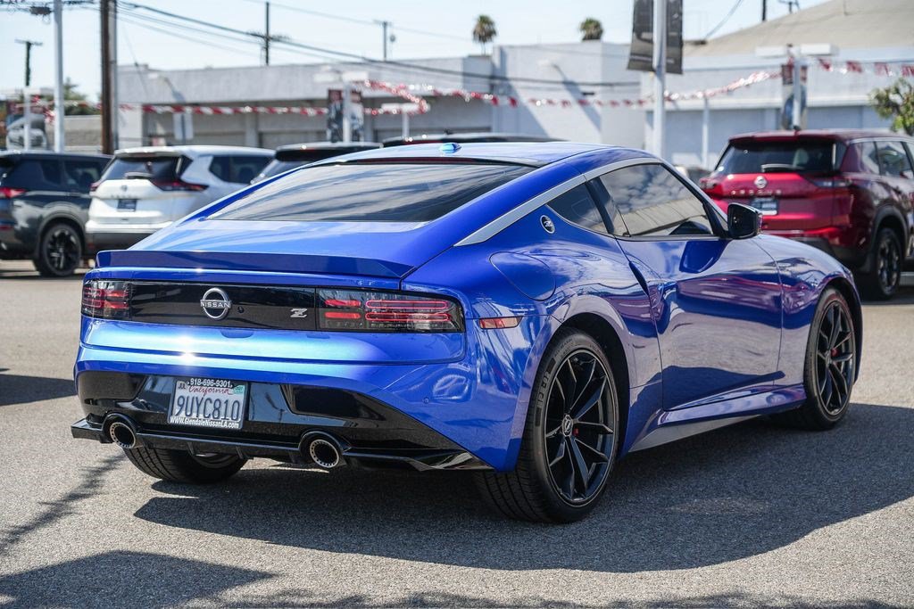 Used 2025 Nissan Z Performance w/ Floor Mat Package RWD image 8