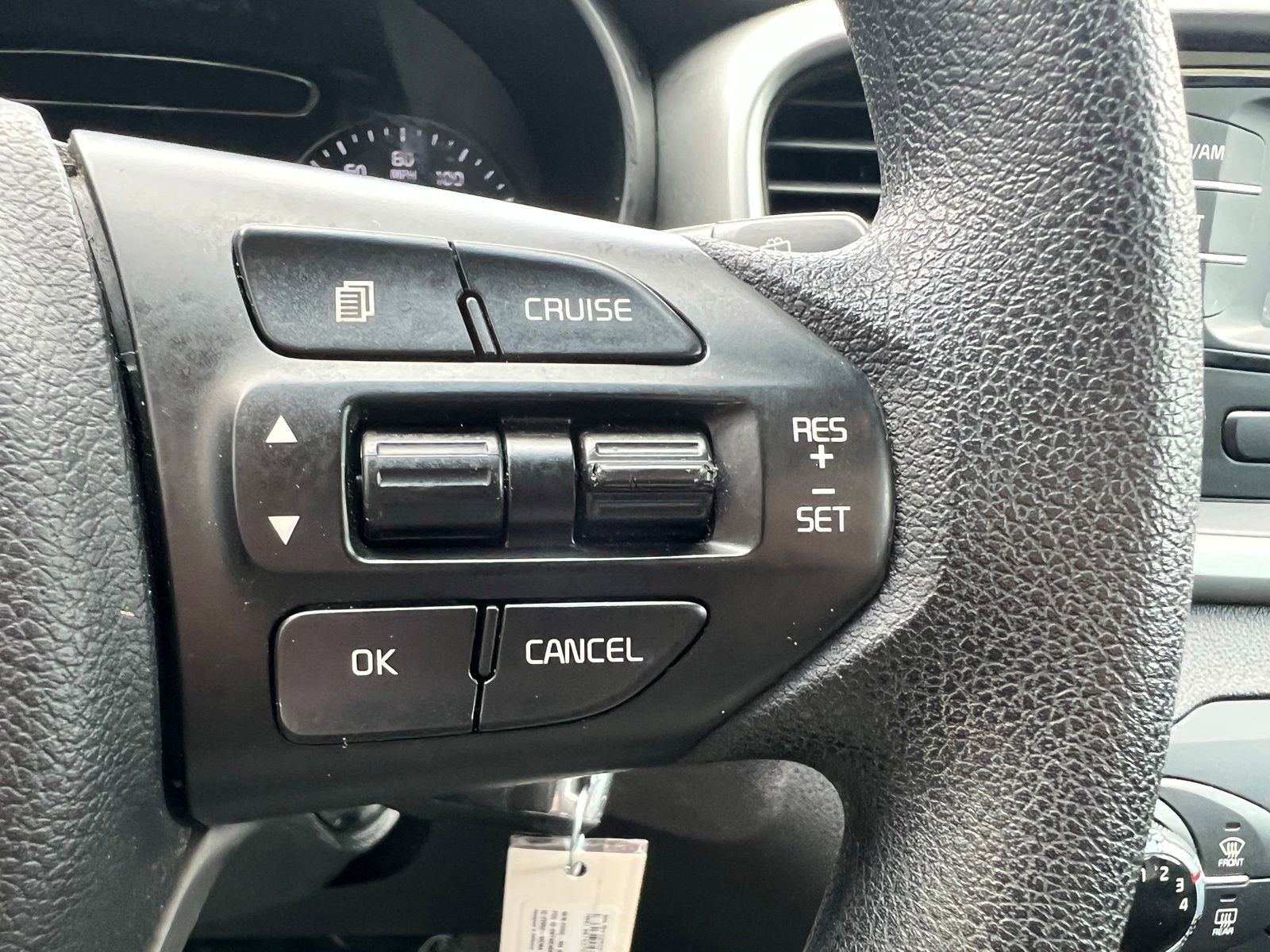 Used 2016 Kia Sorento LX image 28