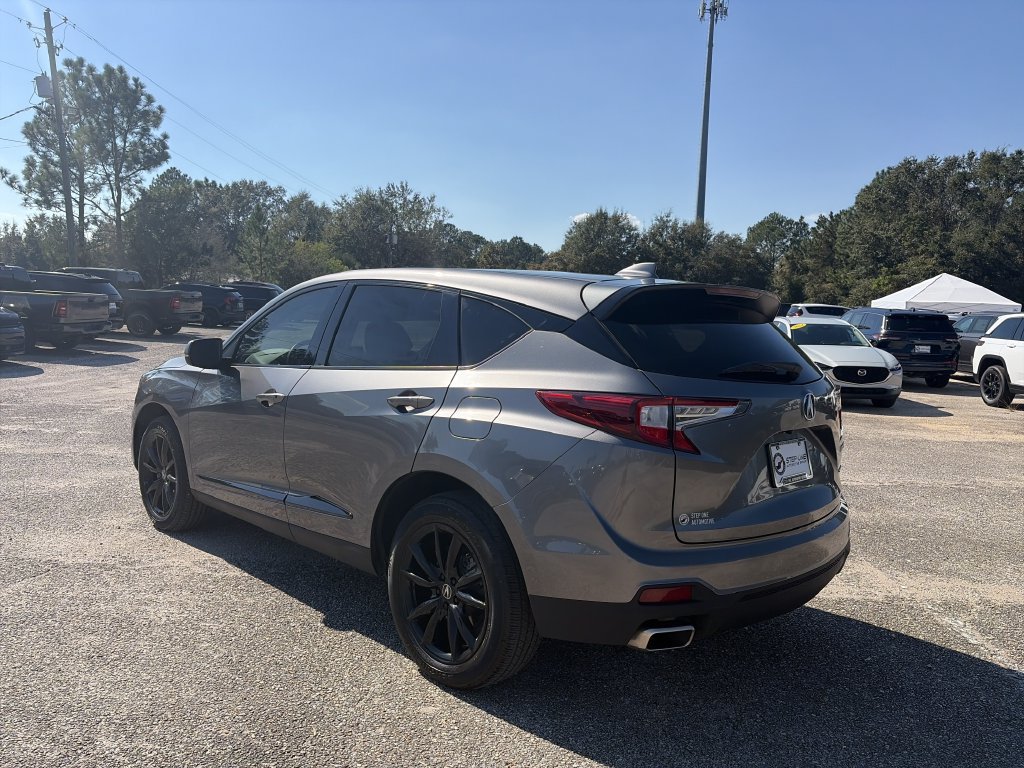 Used 2025 Acura RDX SH-AWD image 4