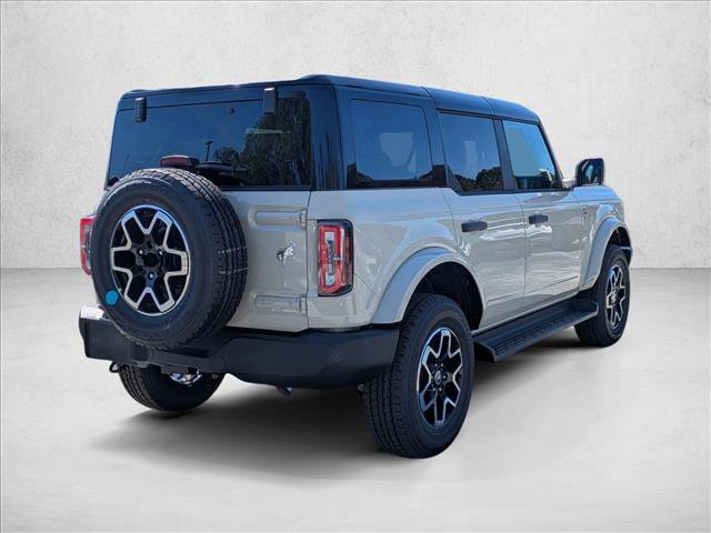 New 2026 Ford Bronco Outer Banks image 8