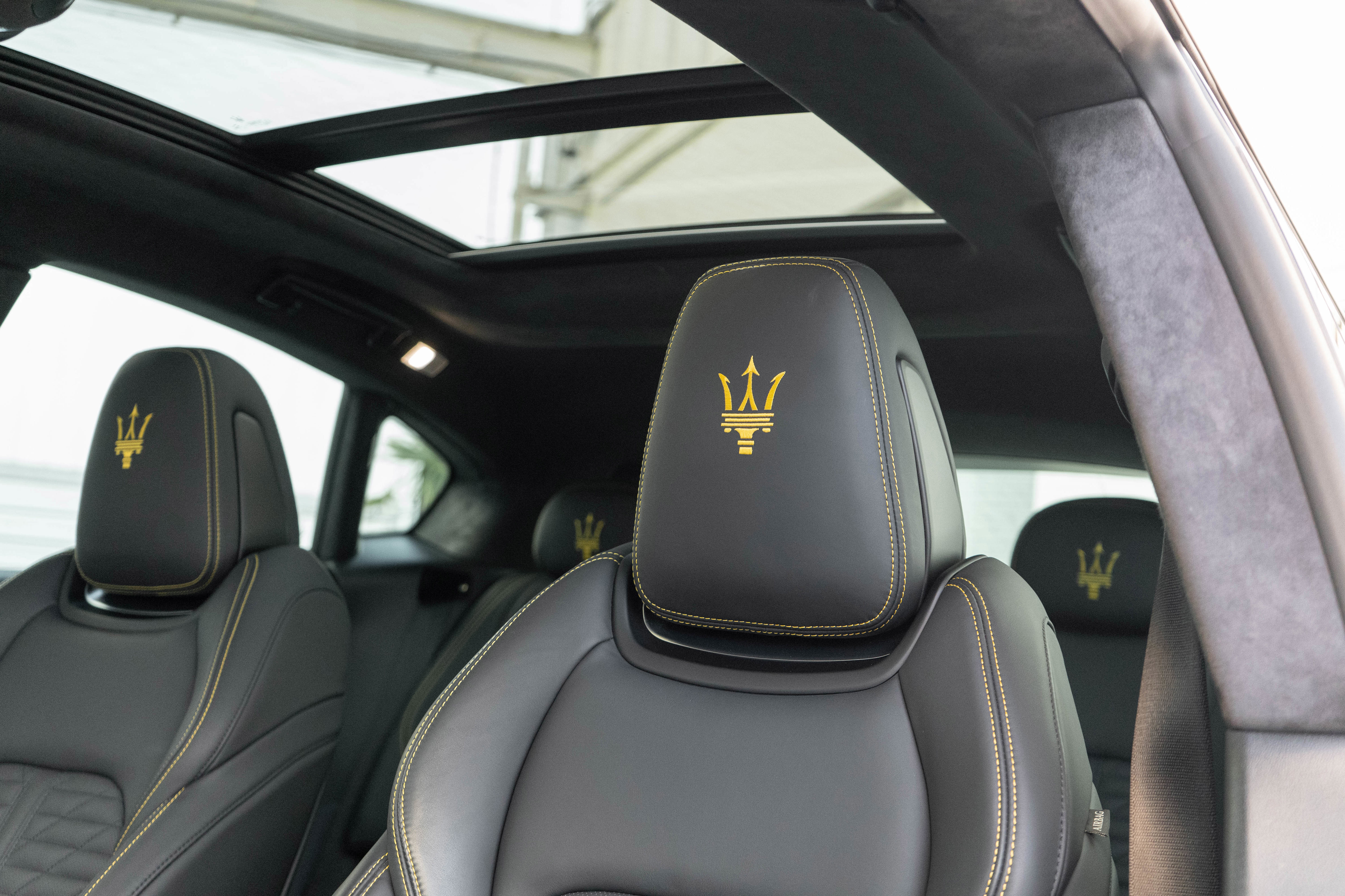 Used 2022 Maserati Levante F Tributo image 13