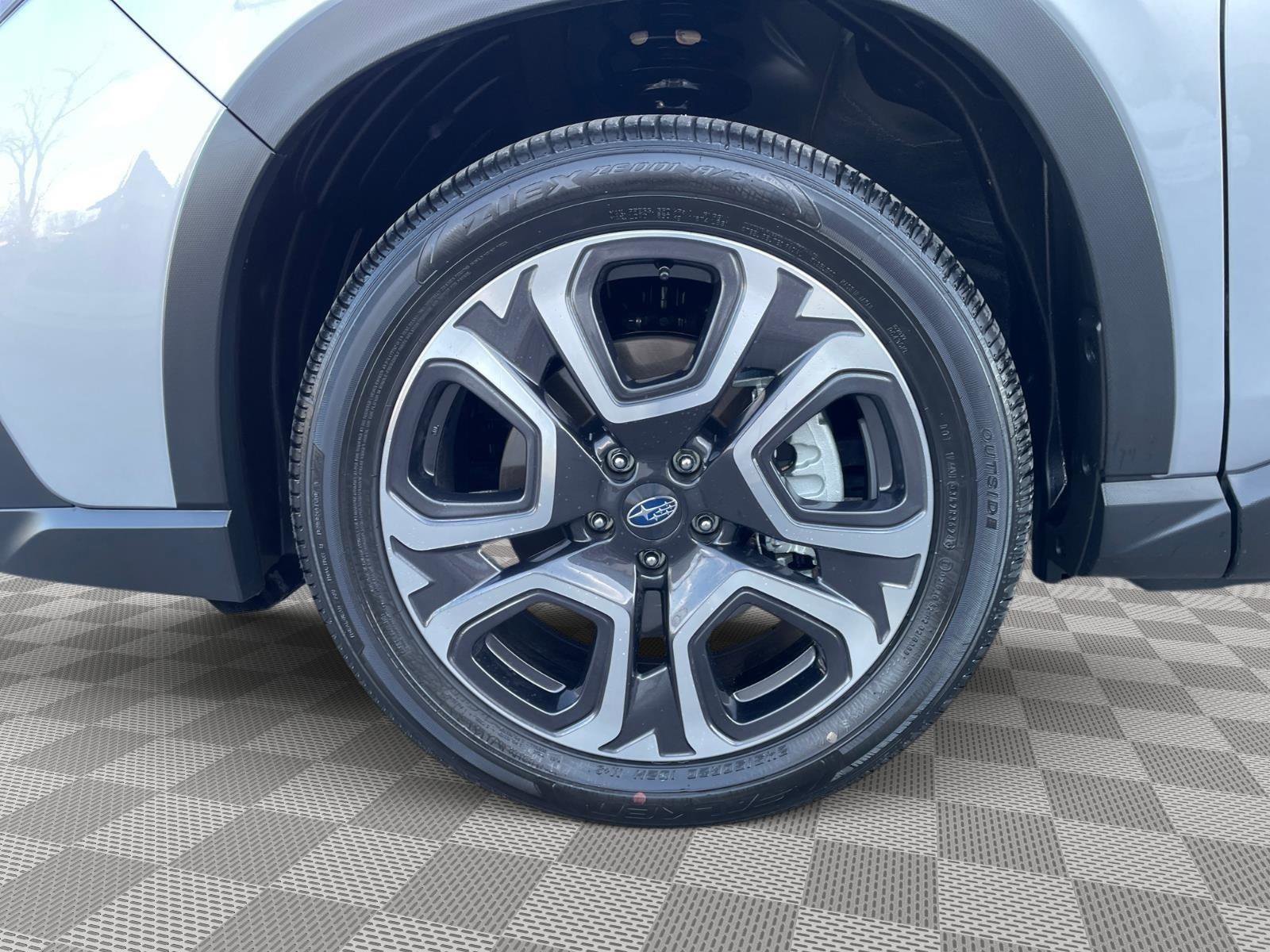 Certified 2025 Subaru Ascent Limited image 30