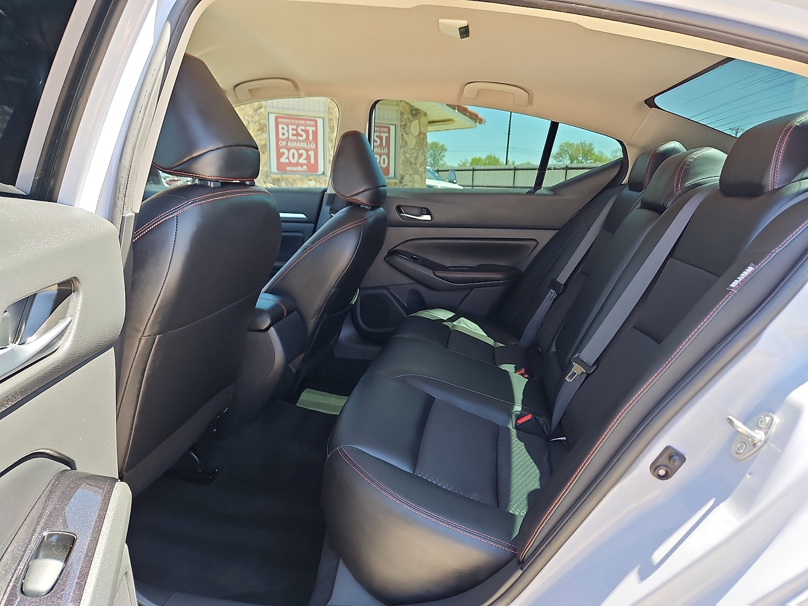 Used 2024 Nissan Altima 2.5 SR image 9