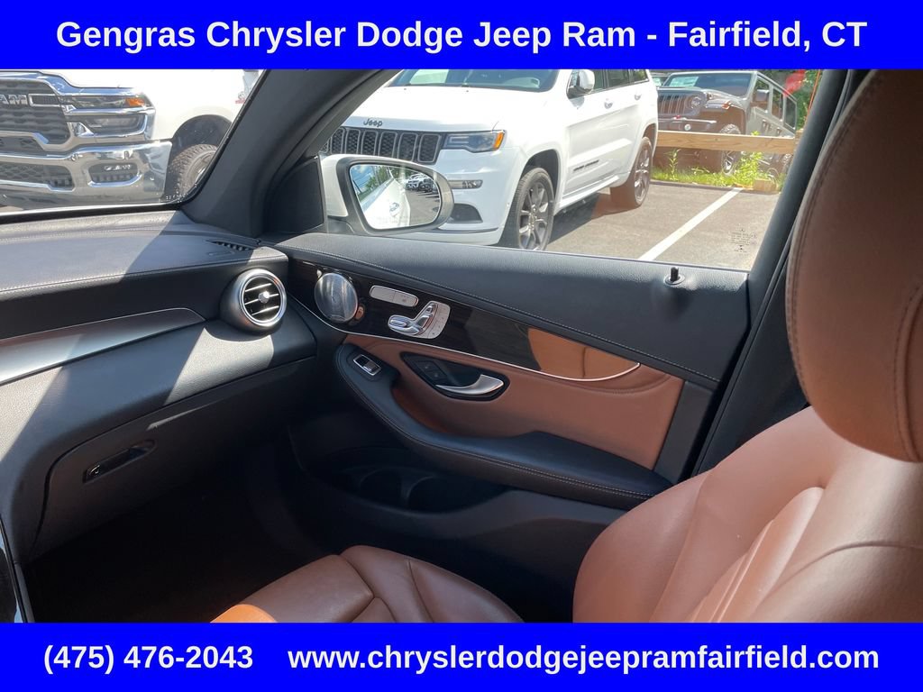 Used 2019 Mercedes-Benz GLC 300 4MATIC Coupe image 64