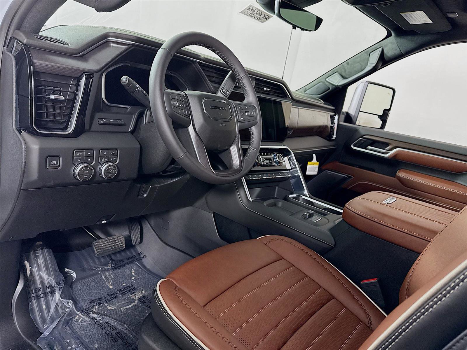 New 2026 GMC Sierra 3500 Denali Ultimate AWD/4WD image 3