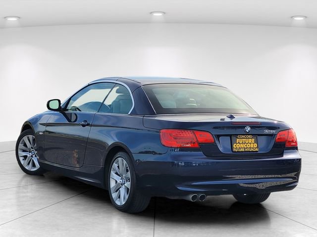 Used 2012 BMW 328i Convertible RWD image 5
