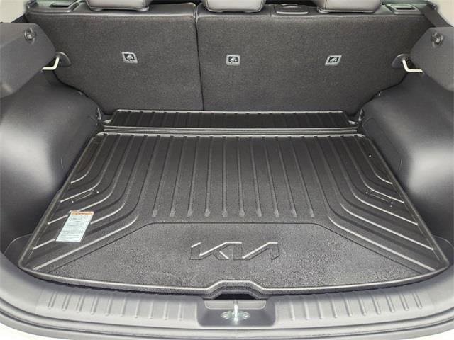 Used 2023 Kia Niro Wave image 33