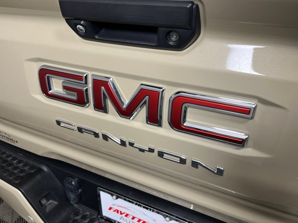 Certified 2023 GMC Canyon AT4 w/ AT4 Premium Package AWD/4WD image 5