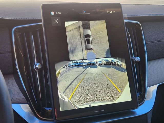 New 2026 Volvo XC90 T8 Plus w/ Protection Package Premier image 21