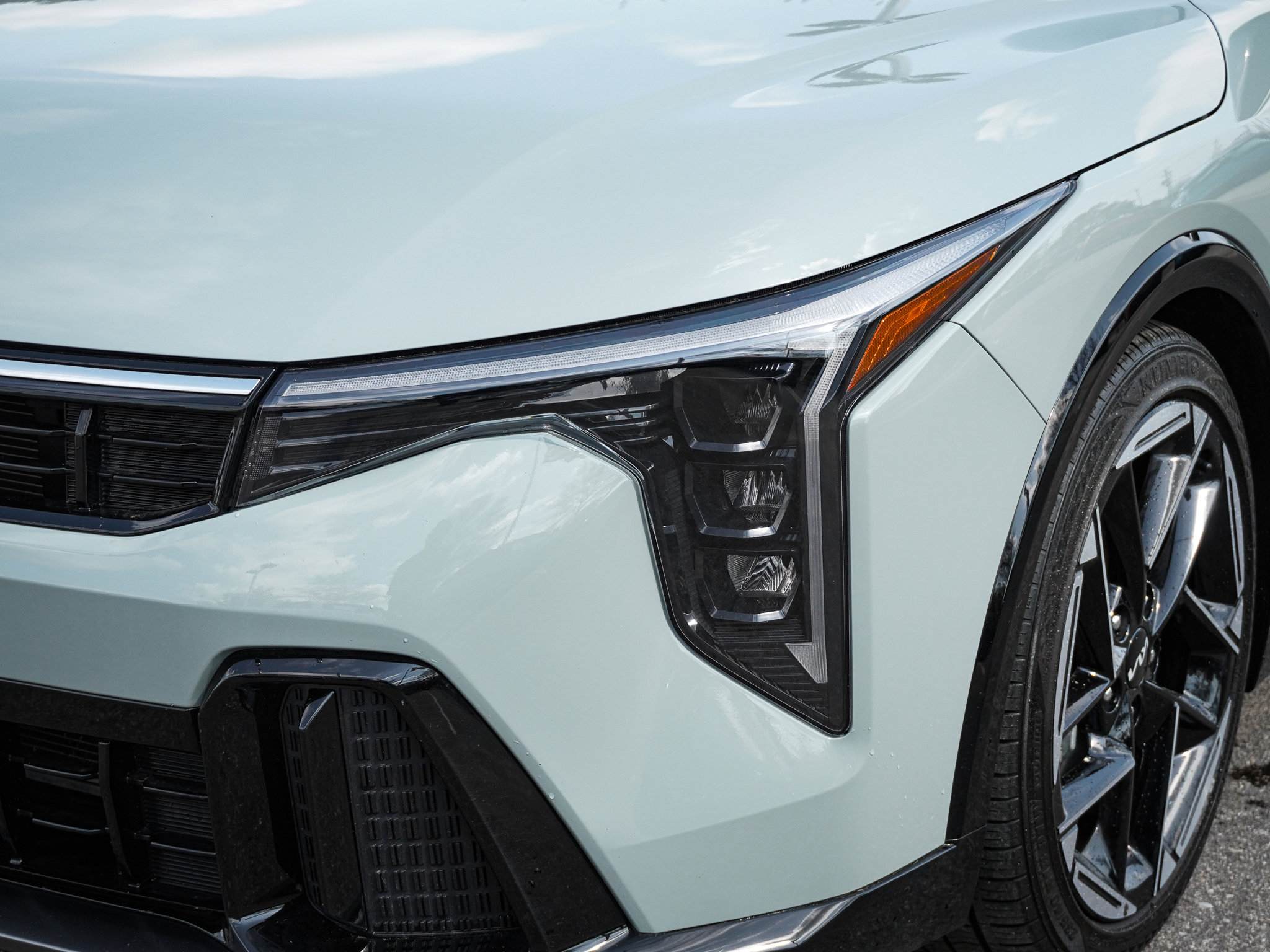 Used 2025 Kia K4 GT-Line w/ GT-Line Premium Package image 6