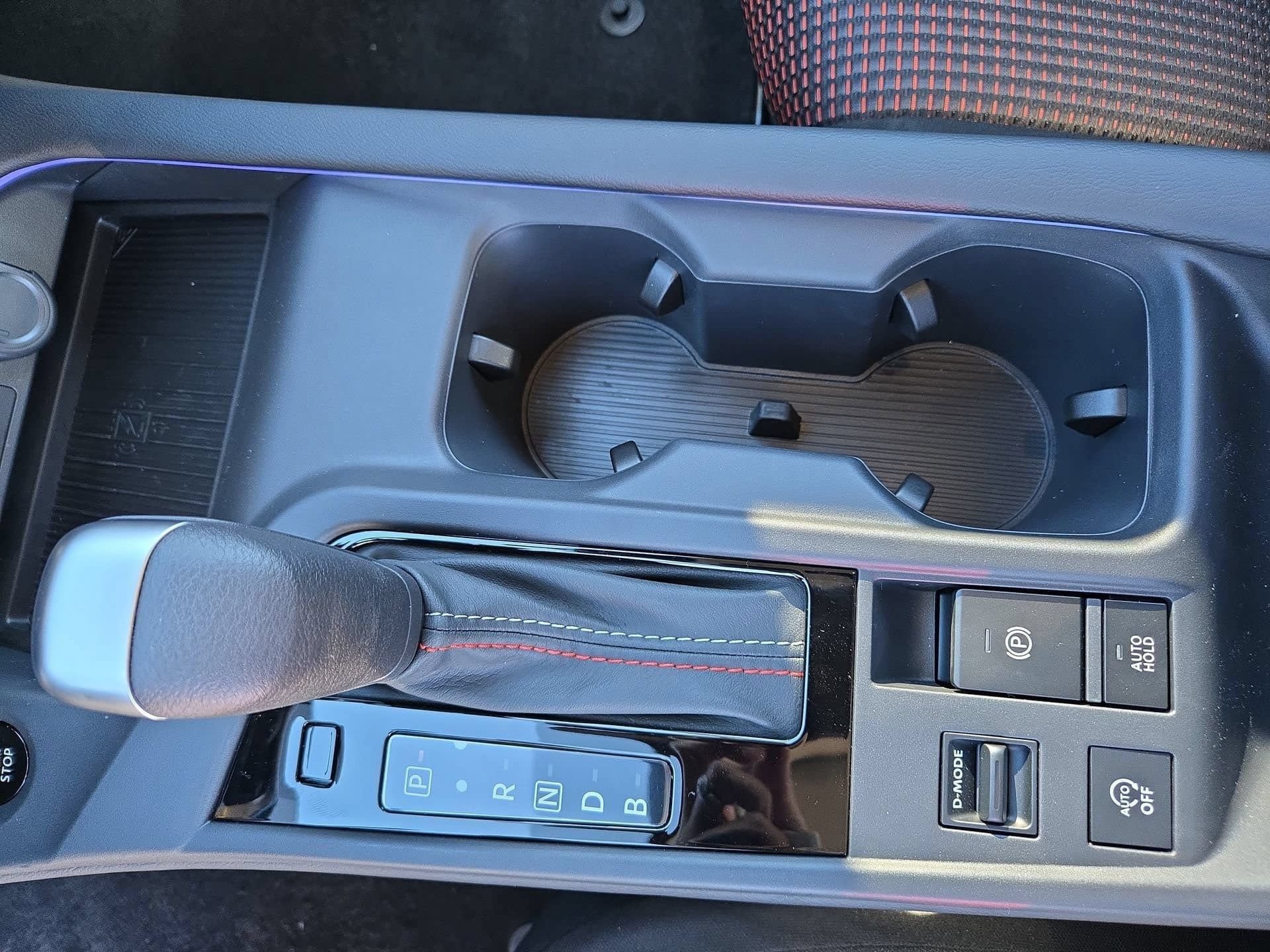 New 2026 Nissan Sentra SR w/ Floor Mat Package FWD image 23
