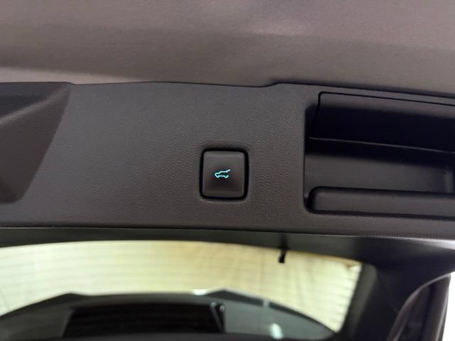 Used 2024 Ford Escape ST-Line AWD/4WD image 11