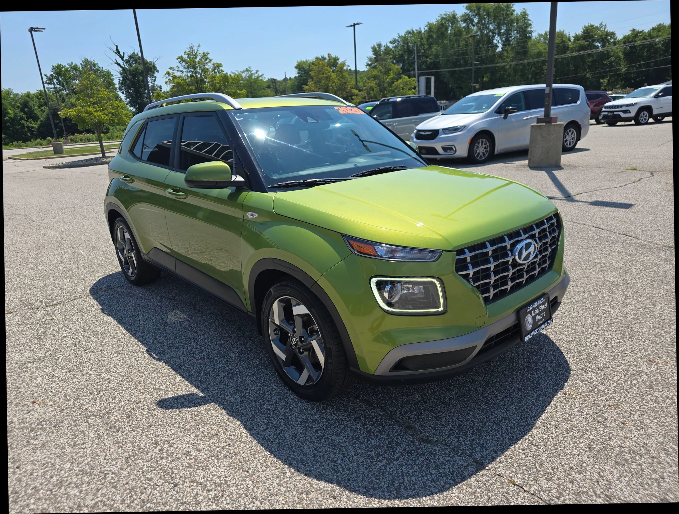 Used 2020 Hyundai Venue SEL w/ Convenience + Premium Package FWD image 6