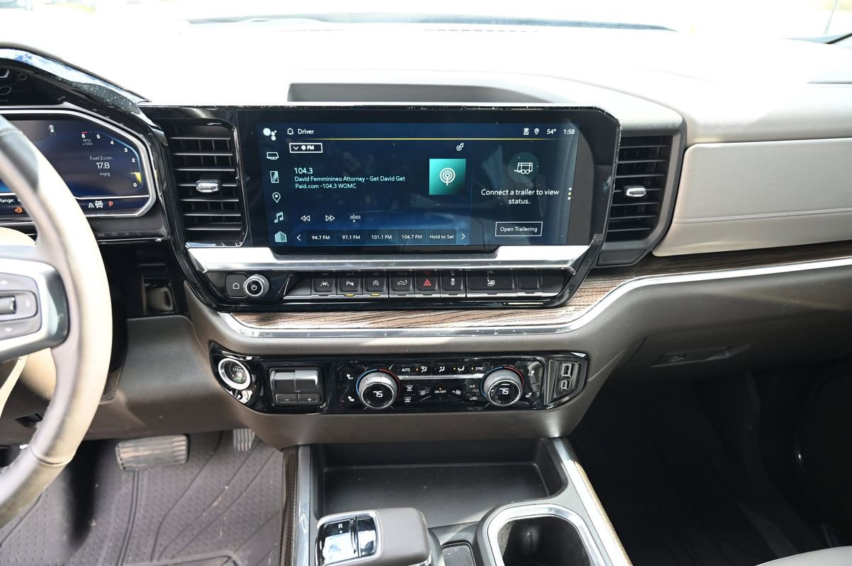 Used 2024 Chevrolet Silverado 1500 RST image 25