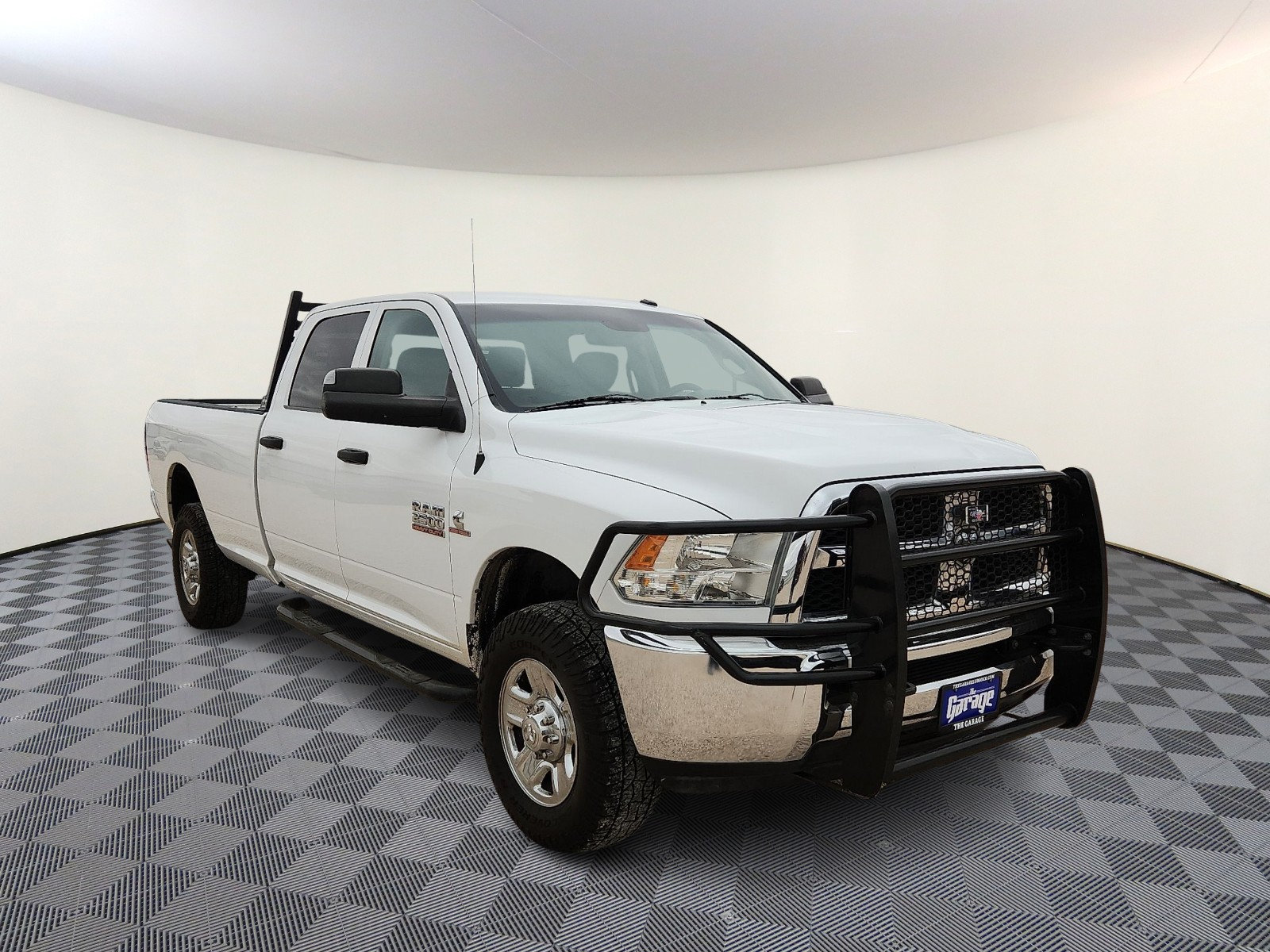 Used 2014 RAM 2500 Tradesman w/ Chrome Appearance Group AWD/4WD image 6