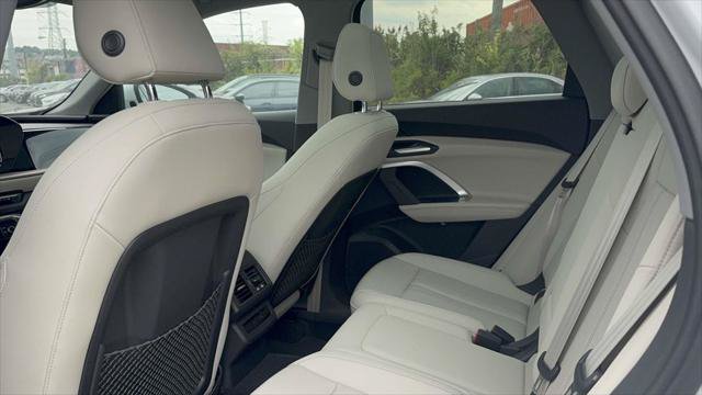 Used 2025 Audi Q5 Premium w/ Convenience Package AWD/4WD image 37