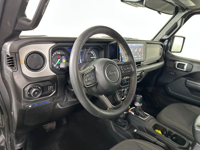 Used 2024 Jeep Wrangler Unlimited w/ Convenience Group image 13