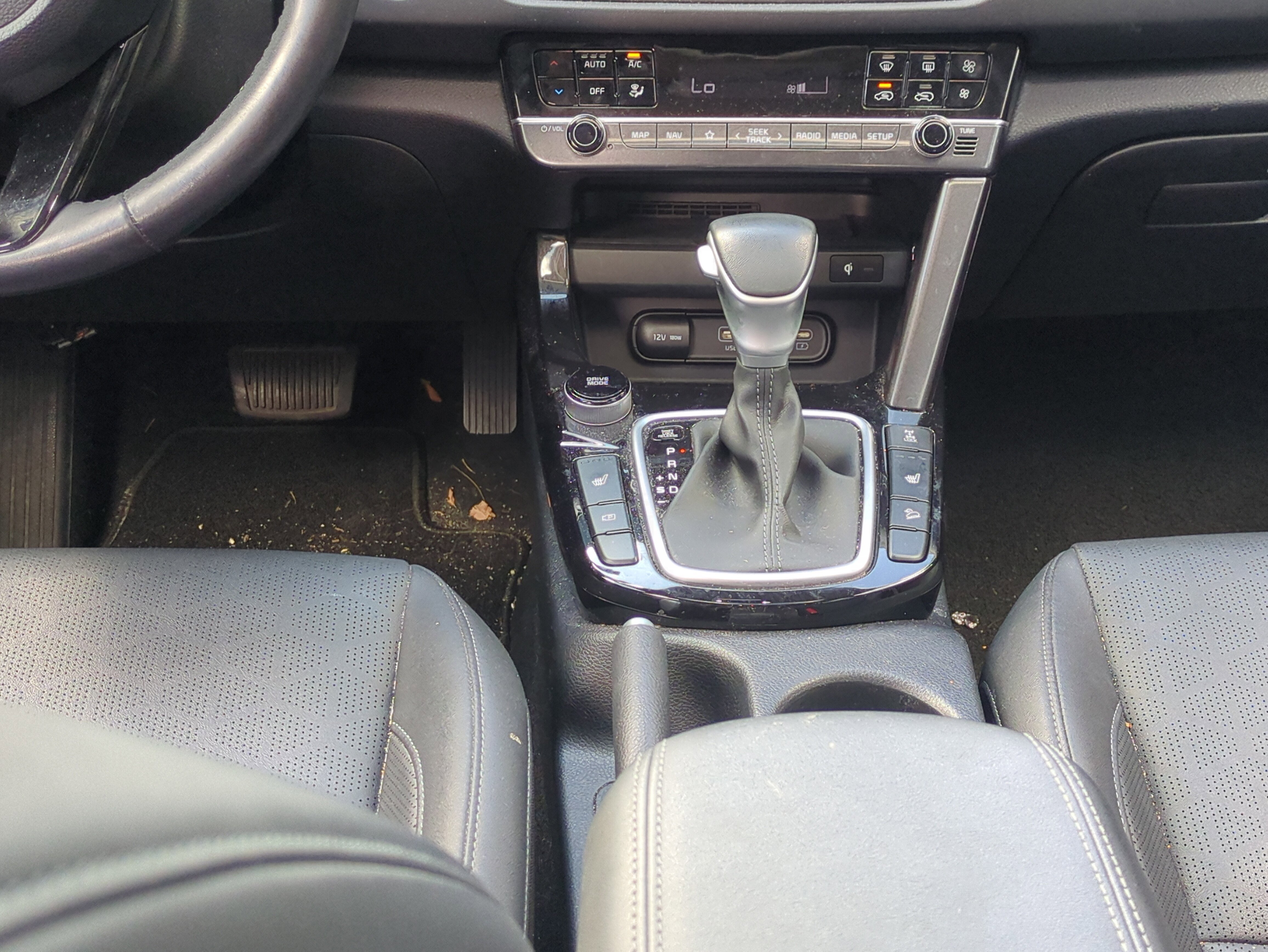 Used 2024 Kia Seltos EX image 19