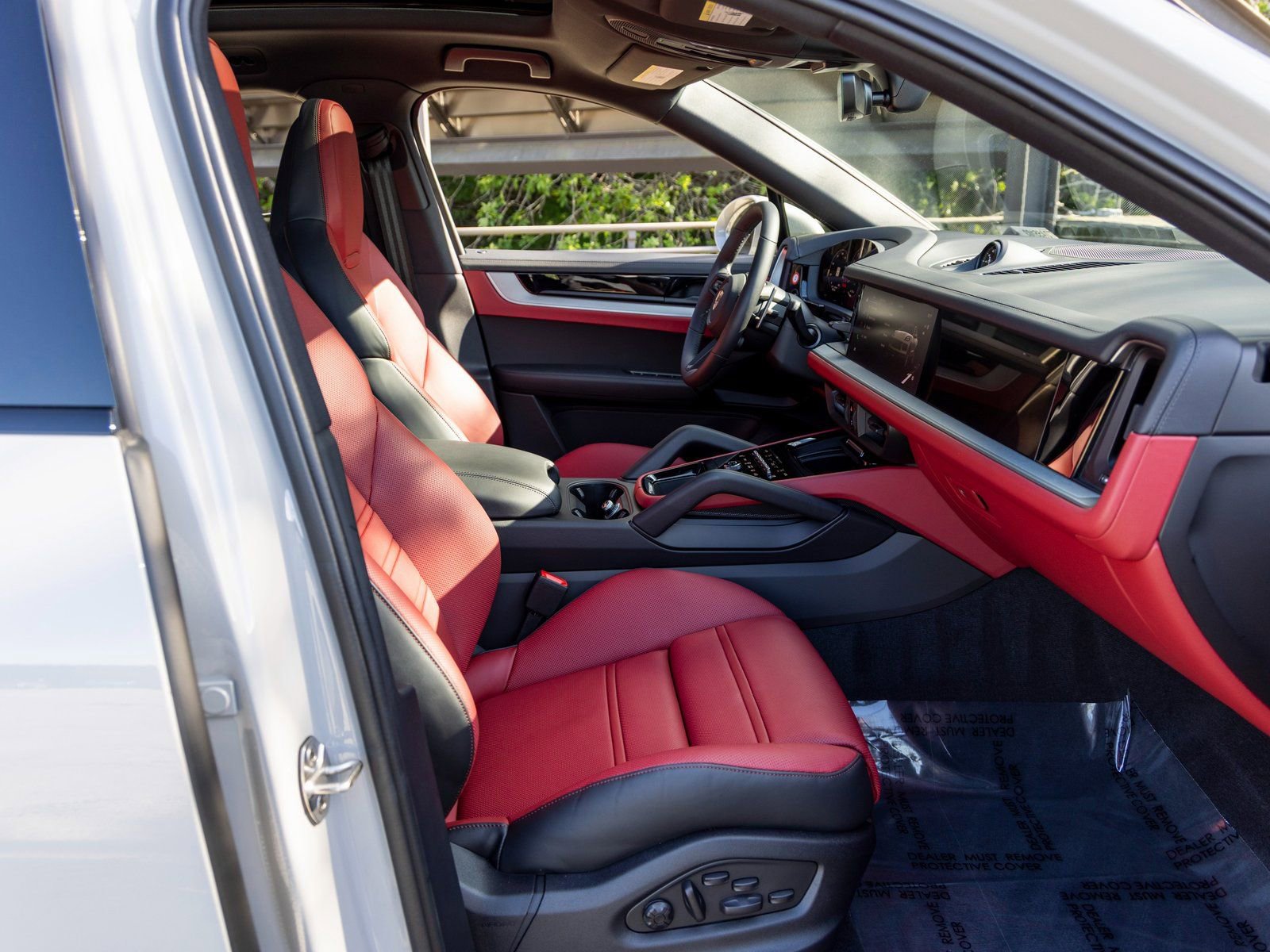 New 2026 Porsche Cayenne S image 59