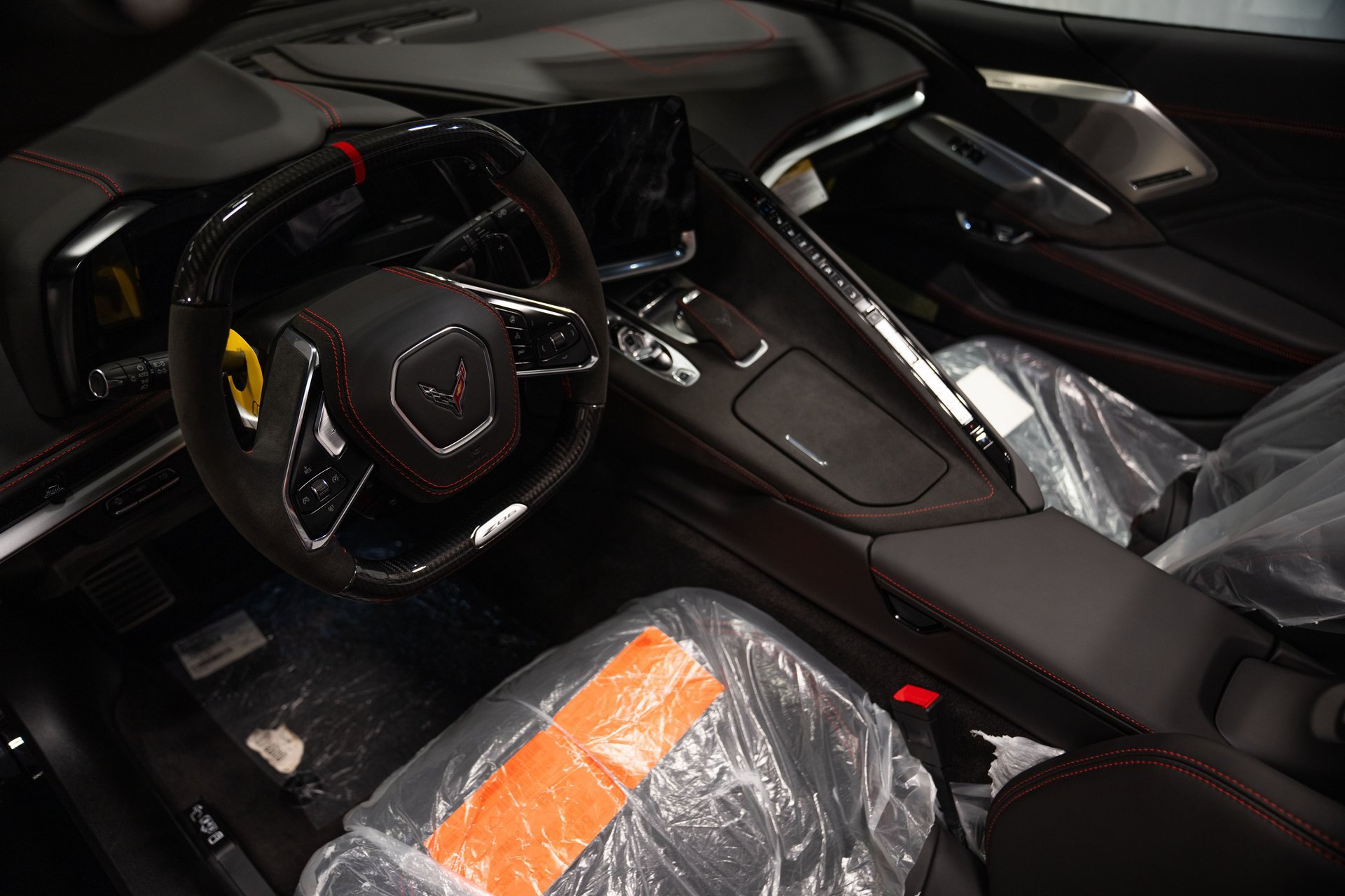 Used 2023 Chevrolet Corvette Z06 w/ Z07 Performance Package RWD image 17
