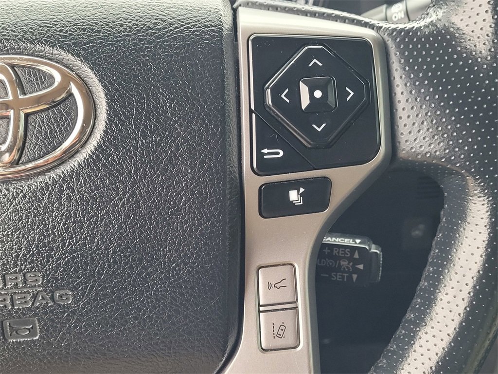 Used 2023 Toyota 4Runner SR5 Premium image 17