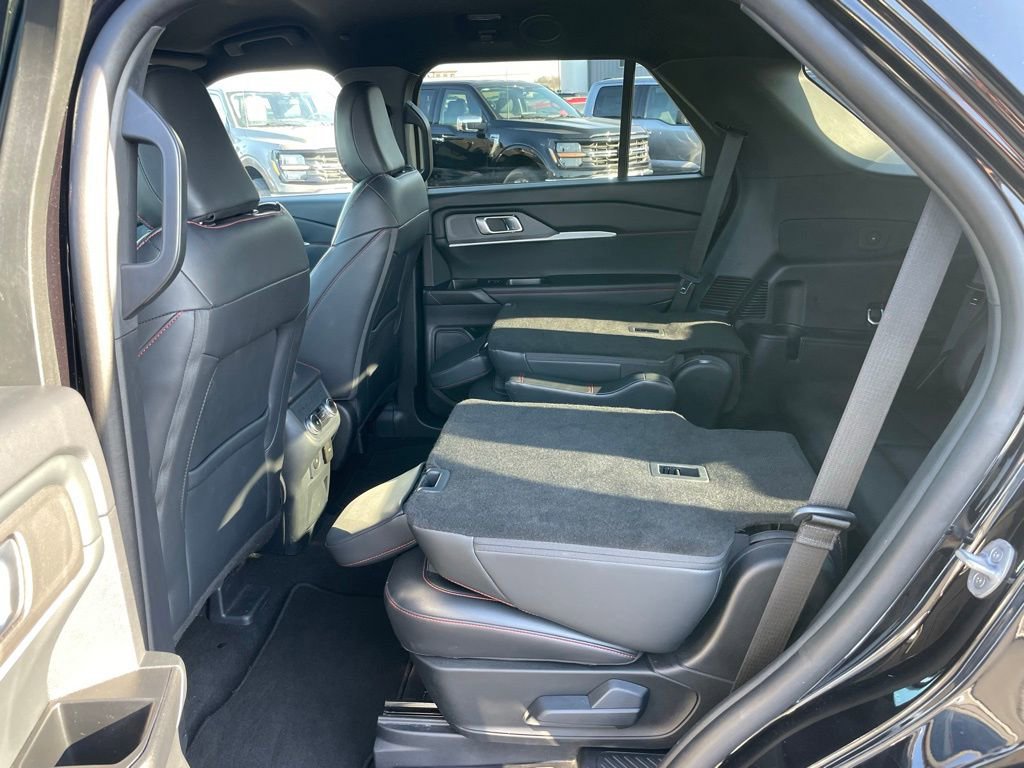 Used 2025 Ford Explorer ST-Line AWD/4WD image 55