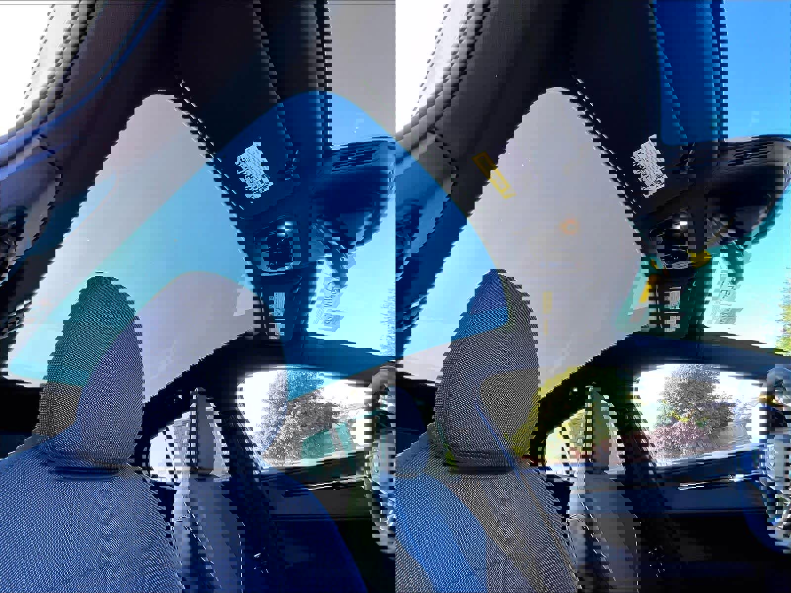 New 2026 Volvo EX30 Plus w/ Protection Package Premier image 29