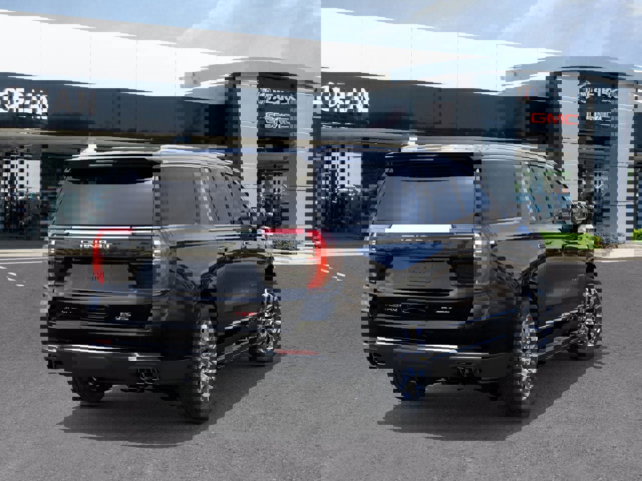 New 2026 GMC Yukon XL Denali image 6