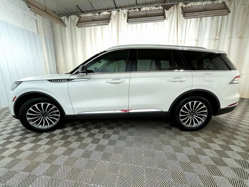 Used 2020 Lincoln Aviator Reserve w/ Elements Package Plus image 20
