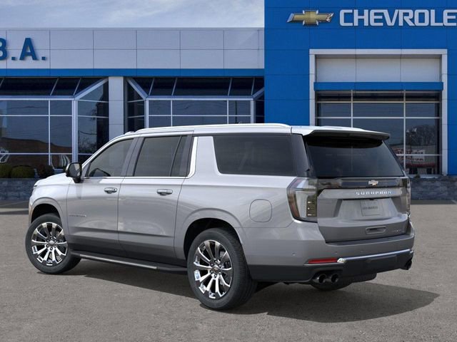 New 2026 Chevrolet Suburban Premier image 3