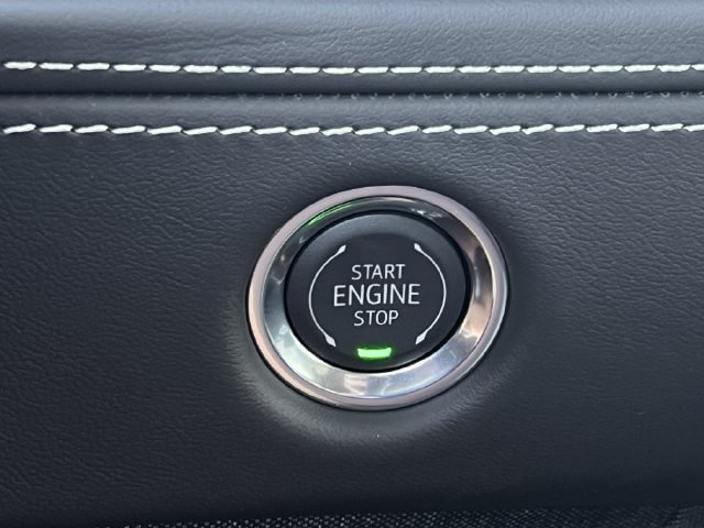 New 2027 Cadillac Escalade ESV Platinum Sport AWD/4WD image 18
