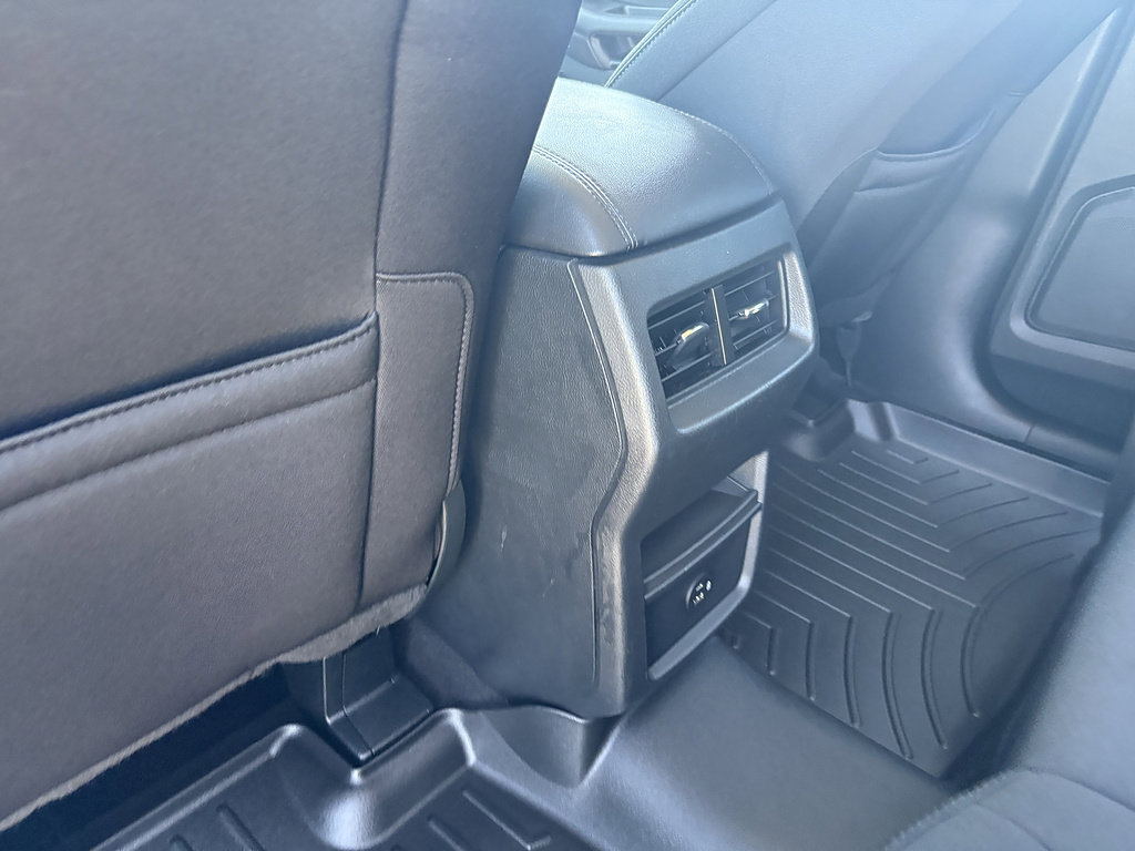 Used 2022 Ford Edge SE AWD/4WD image 17