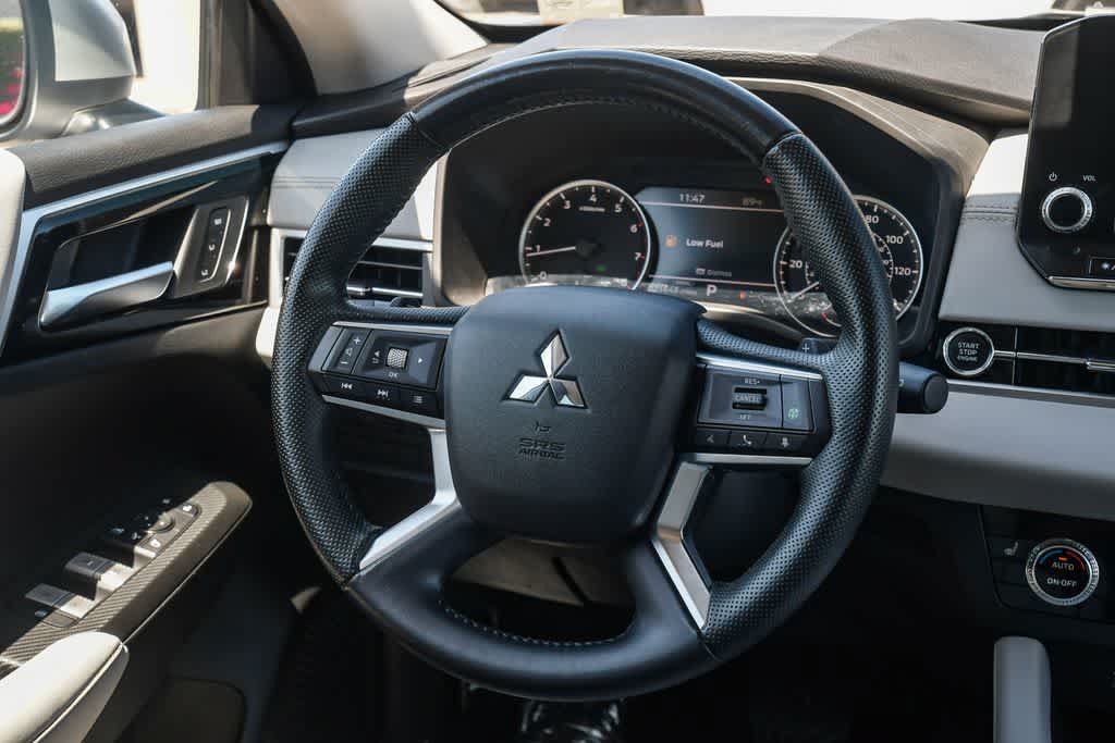 Used 2022 Mitsubishi Outlander SEL FWD image 12