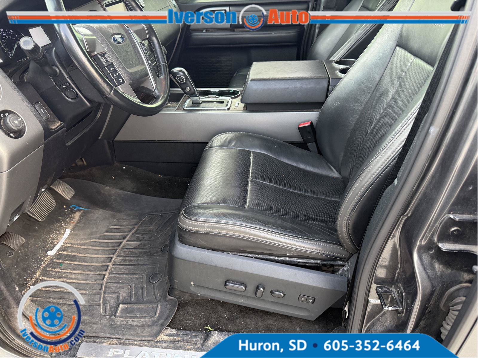 Used 2015 Ford Expedition EL Platinum AWD/4WD image 4