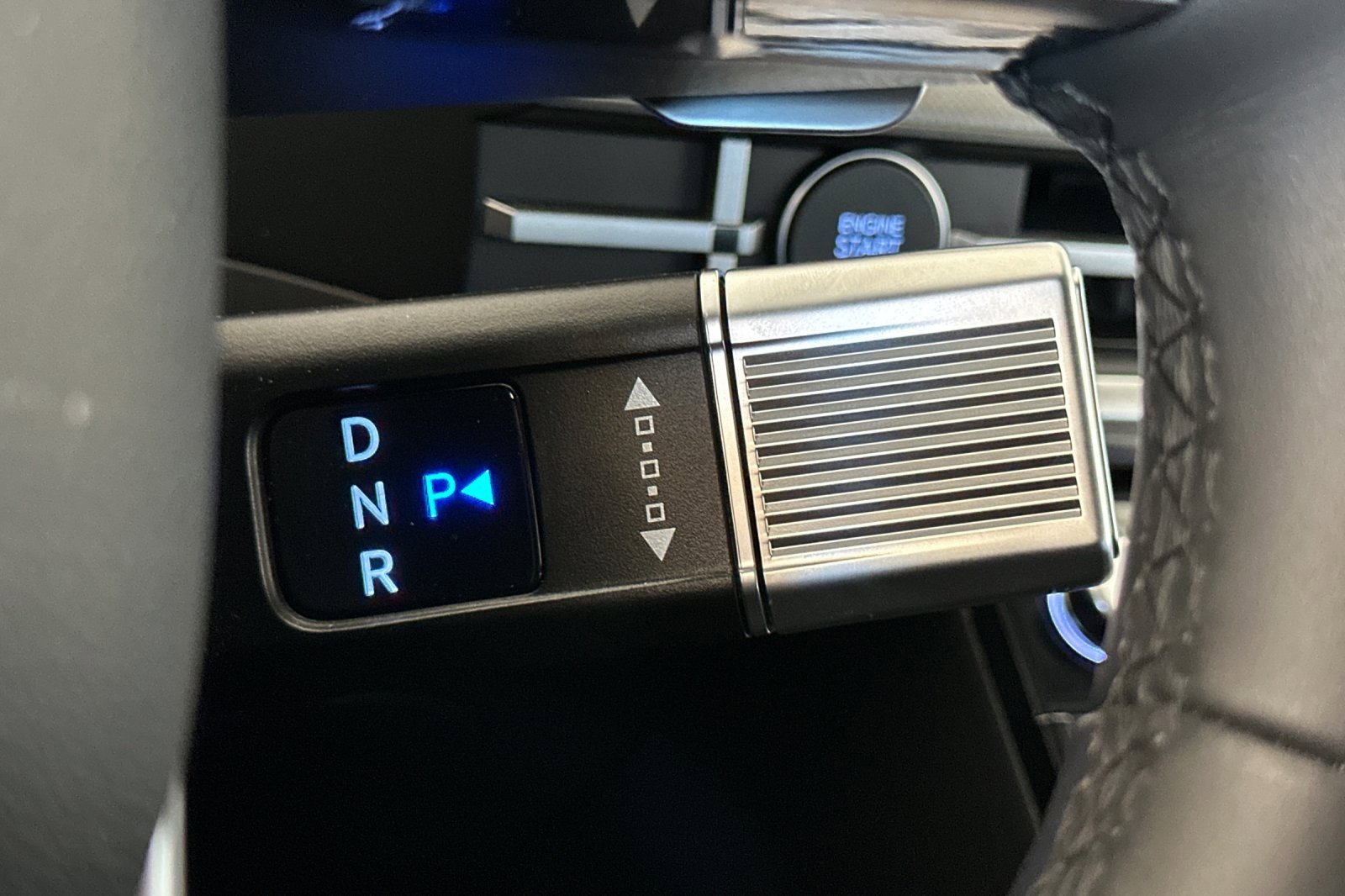 Certified 2025 Hyundai Santa Fe SEL image 32