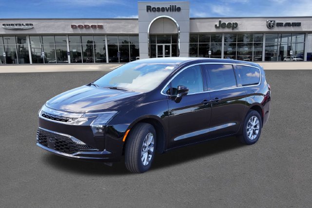 New 2027 Chrysler Pacifica Select AWD/4WD image 7