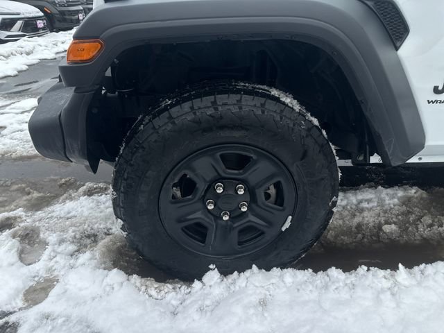 Used 2024 Jeep Wrangler Sport image 21