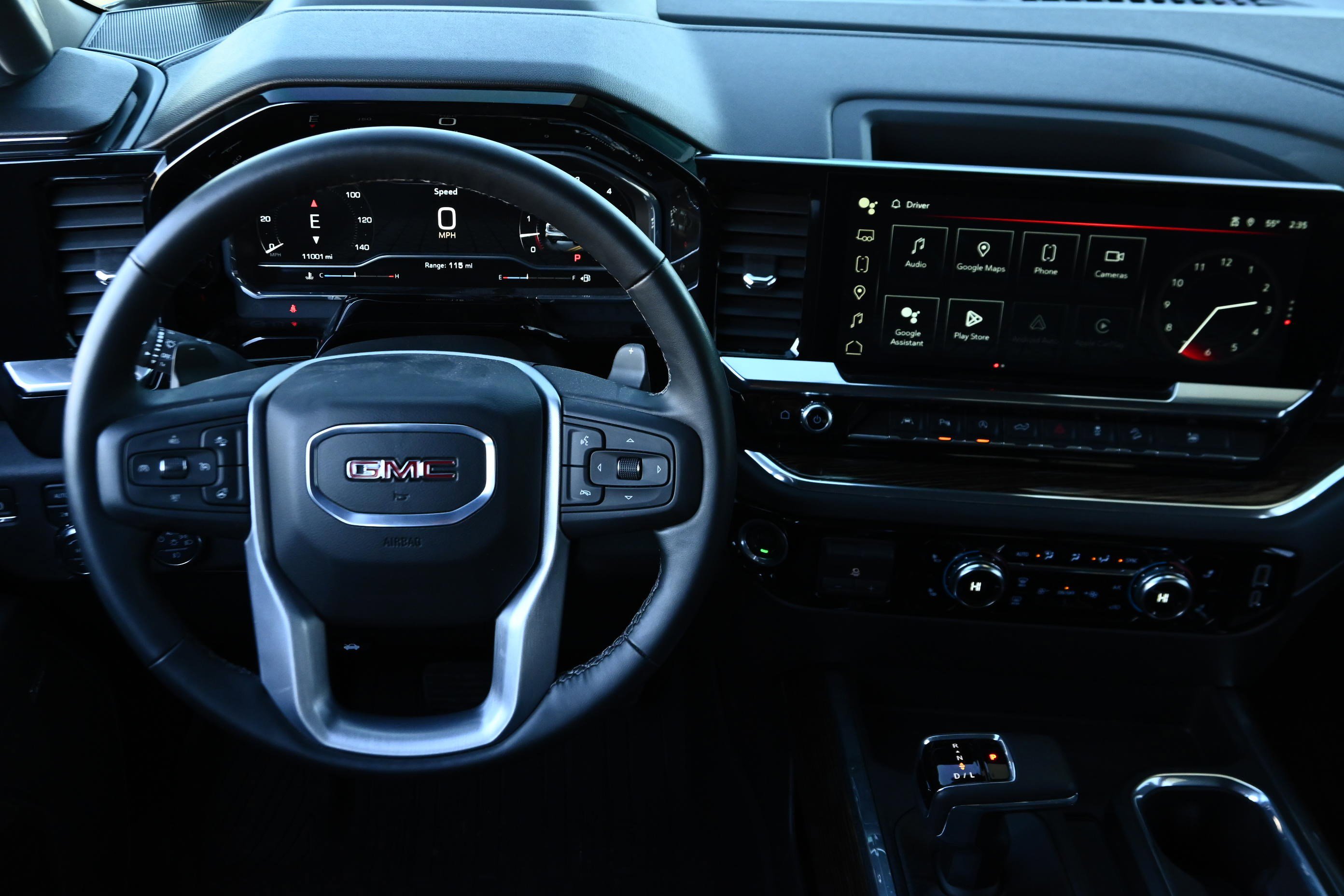 Used 2025 GMC Sierra 1500 Elevation image 16