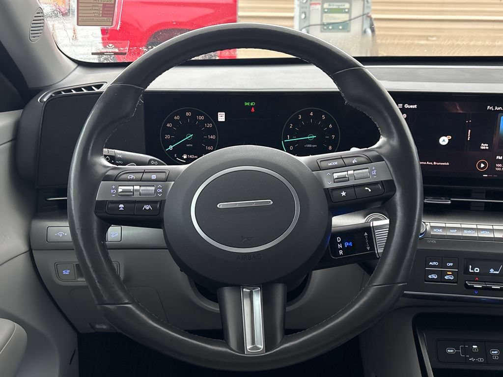 Used 2024 Hyundai Kona Limited FWD image 14