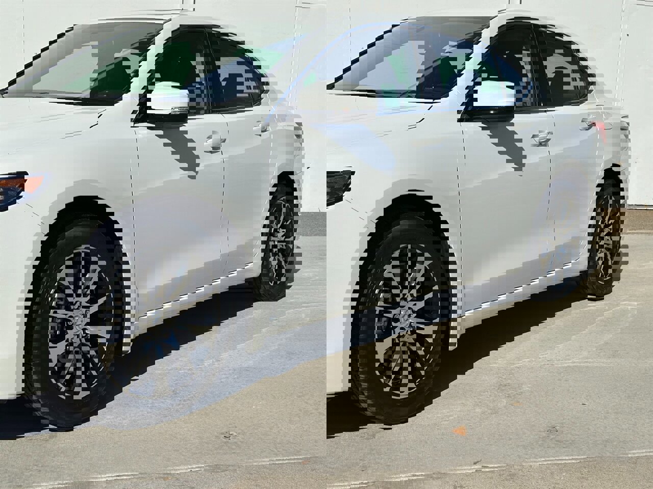 Used 2017 Acura TLX image 7