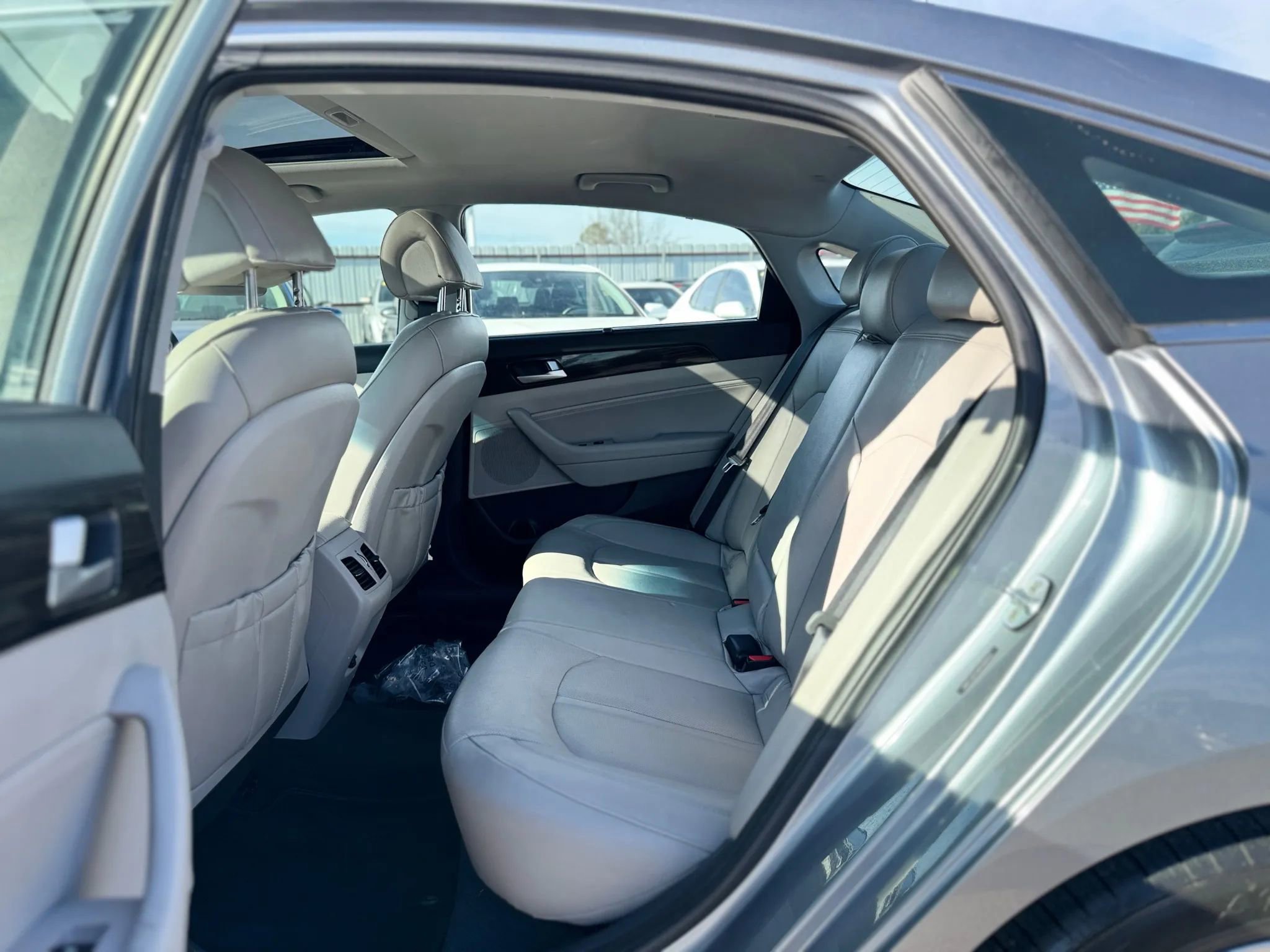 Used 2017 Hyundai Sonata Limited w/ Ultimate Package 04 image 52