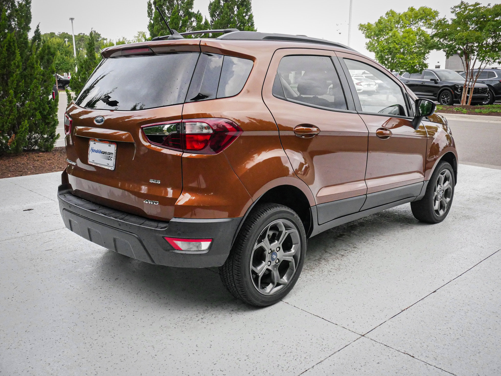 Used 2018 Ford EcoSport SES w/ SES Cold Weather Package AWD/4WD image 11