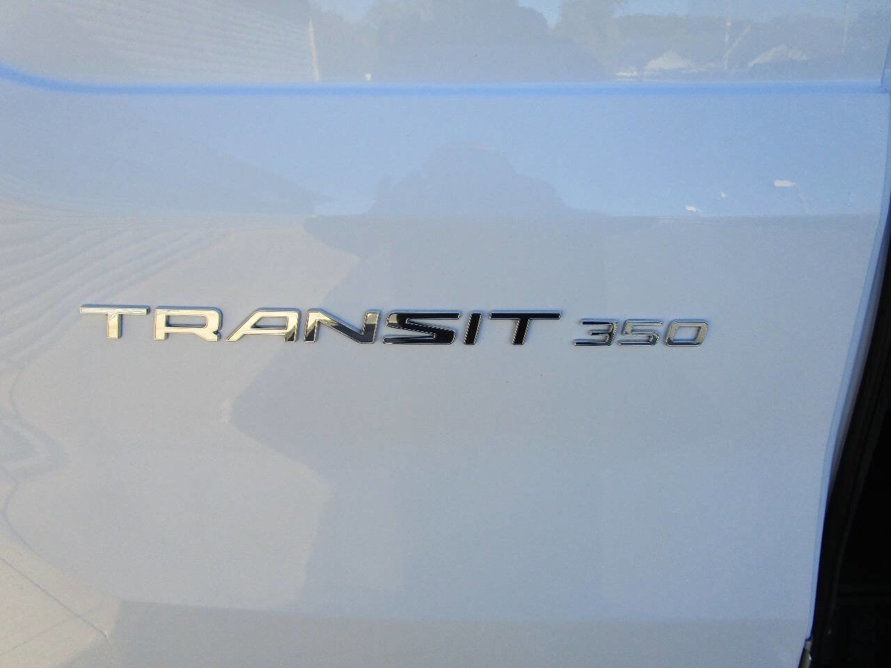 Used 2018 Ford Transit 350 148 Low Roof image 8