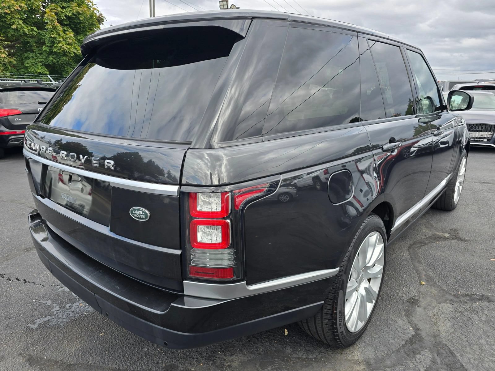 Used 2014 Land Rover Range Rover Supercharged AWD/4WD image 5