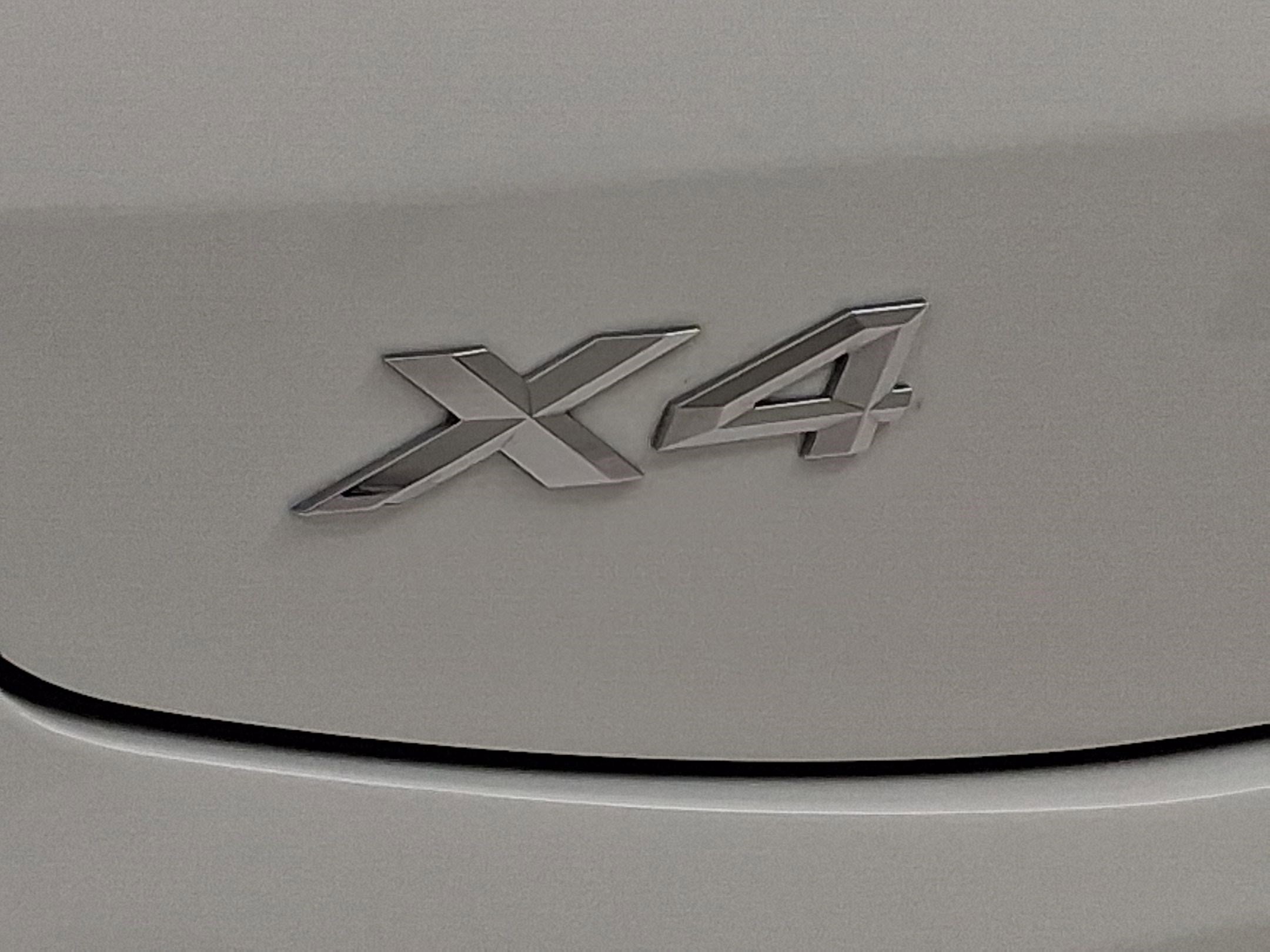 Certified 2023 BMW X4 xDrive30i w/ Convenience Package image 23