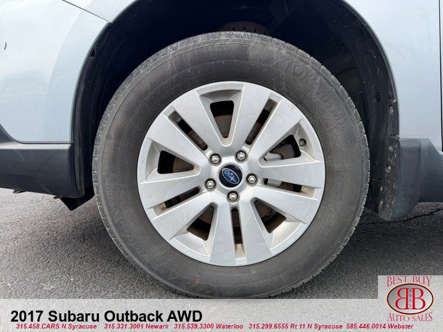 Used 2017 Subaru Outback 2.5i AWD/4WD image 18