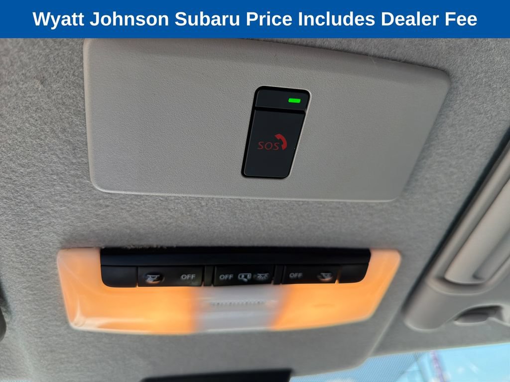 Used 2021 Nissan Kicks SR w/ SR Premium Package FWD image 32